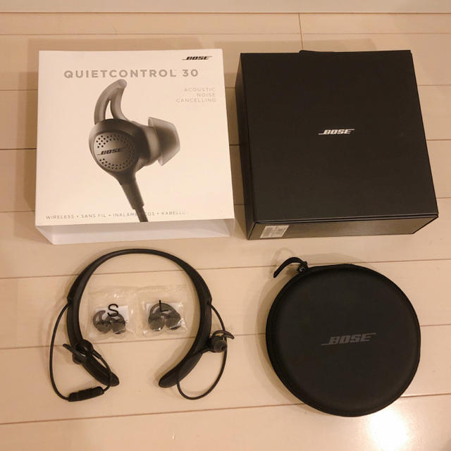 Bose QuietControl 30 ワイヤレスノイズキャンセルイヤホン