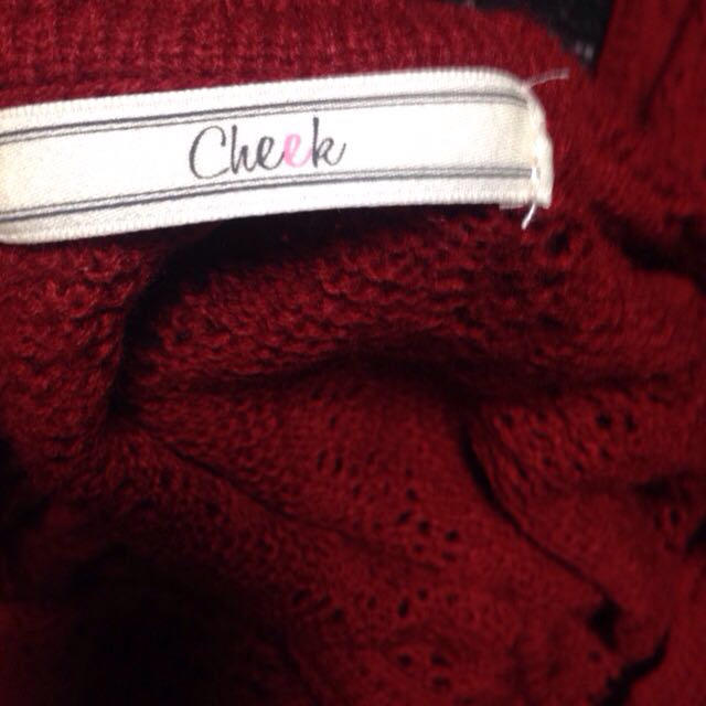 cheek 肩出しニット❤️ボルドー レディースのトップス(ニット/セーター)の商品写真