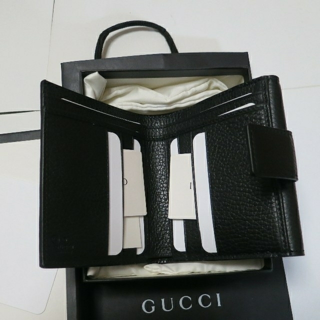 Gucci(グッチ)のGucci  財布 レディース 黒色 新品 送料込み レディースのファッション小物(財布)の商品写真