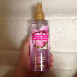 ヴィクトリアズシークレット(Victoria's Secret)の★ビクトリアズシークレット(香水(女性用))