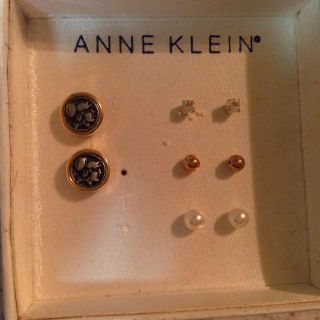 アンクライン(ANNE KLEIN)のアン クライン ピアスセット(ピアス)