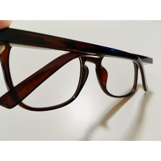 おしゃれメガネ 度なしレンズ UVカット レディースのファッション小物(サングラス/メガネ)の商品写真