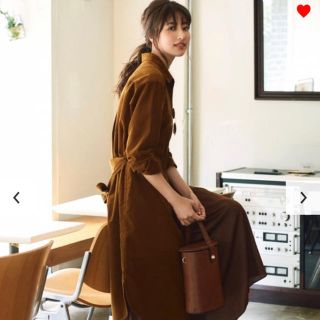 ユニクロ シャツワンピース ひざ丈ワンピース(レディース