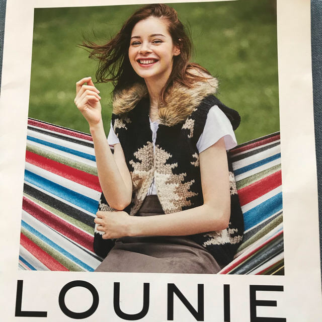 LOUNIE(ルーニィ)のルーニィ　手編みニットベスト レディースのトップス(ベスト/ジレ)の商品写真