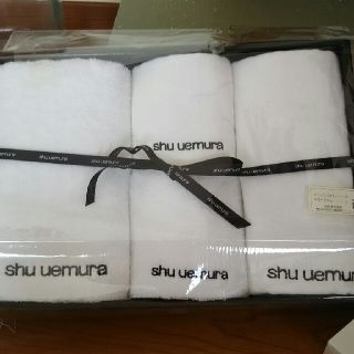 シュウウエムラ(shu uemura)のカプリ様専用☆shu uemura タオルセット(タオル/バス用品)