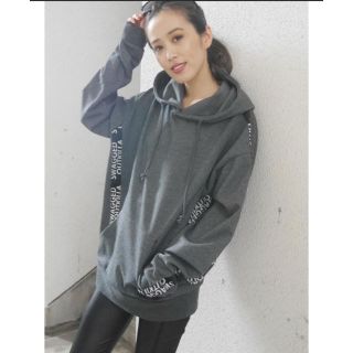 ジェイダ(GYDA)のGYDA SWAGGEDOUTKILLAラインパーカー 新品タグ付き(パーカー)