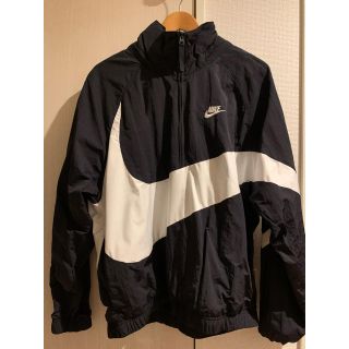 ナイキ(NIKE)のNIKE アノラック　ナイキ  BIG SWOOSH ジャケット (ナイロンジャケット)