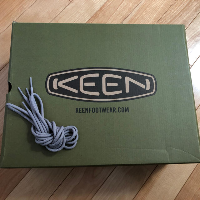 KEEN キーン　メンズブーツ