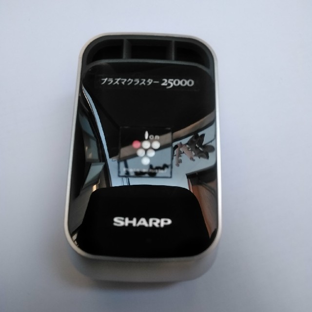 SHARP(シャープ)のシャープ　SHARP プラズマクラスターイオン発生器　車載用  IG-FC1 自動車/バイクの自動車(車内アクセサリ)の商品写真