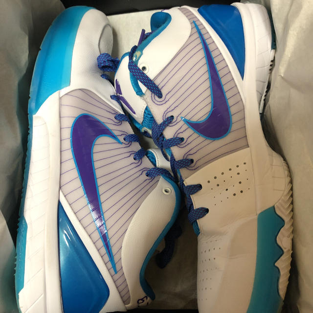 NIKE(ナイキ)のnike kobe 4 protro 30cm 中古 値下げ スポーツ/アウトドアのスポーツ/アウトドア その他(バスケットボール)の商品写真