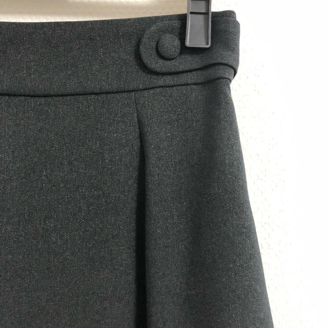 Perle Peche(ペルルペッシュ)の膝下スカート レディースのスカート(ロングスカート)の商品写真