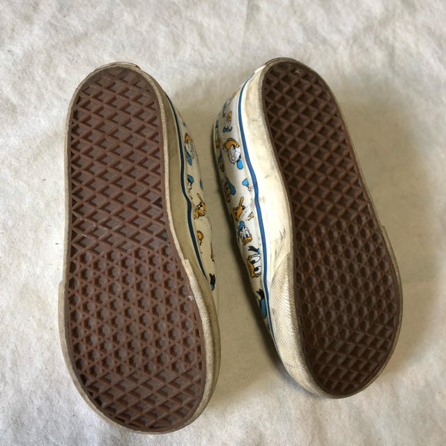 VANS(ヴァンズ)のVANS ドナルド　ディズニーコラボ　14センチ キッズ/ベビー/マタニティのキッズ靴/シューズ(15cm~)(スニーカー)の商品写真