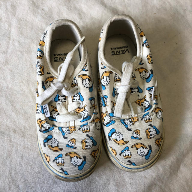 VANS(ヴァンズ)のVANS ドナルド　ディズニーコラボ　14センチ キッズ/ベビー/マタニティのキッズ靴/シューズ(15cm~)(スニーカー)の商品写真