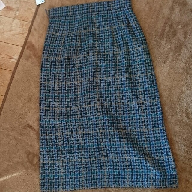GU(ジーユー)のGU チェックナローミディスカートAm 07 GLAY レディースのスカート(ひざ丈スカート)の商品写真