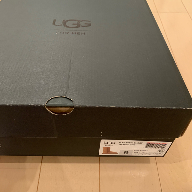 UGG(アグ)のUGG 新品 ムートン  ブーツ メンズの靴/シューズ(ブーツ)の商品写真