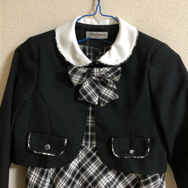 ガールズスーツ キッズ/ベビー/マタニティのキッズ服女の子用(90cm~)(ドレス/フォーマル)の商品写真