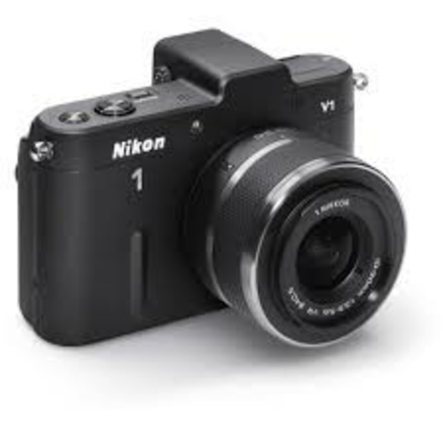 Nikon NIKON 1 V1 レンズキット BLACK