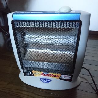 サンヨー(SANYO)のハロゲンストーブ SANYO R-H800(電気ヒーター)