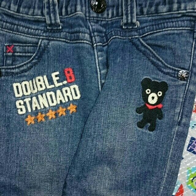 DOUBLE.B(ダブルビー)のDOUBLE.Bデニム  ズボン パンツ  長ズボン 90サイズ キッズ/ベビー/マタニティのキッズ服男の子用(90cm~)(パンツ/スパッツ)の商品写真