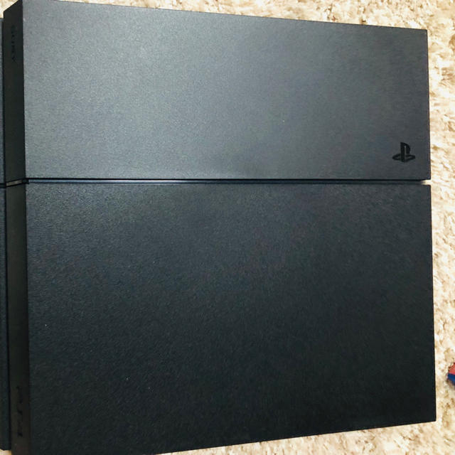 「PlayStation®4 ジェット・ブラック CUH-1200AB01」