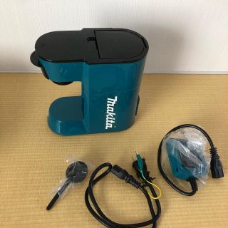 マキタ(Makita)のマキタ　充電式コーヒーメーカー　CM500DZ(コーヒーメーカー)