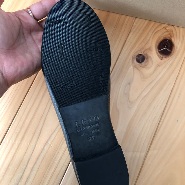 ここ様専用　LENO&CO バレエシューズ　新品未使用　サイズ37 レディースの靴/シューズ(バレエシューズ)の商品写真