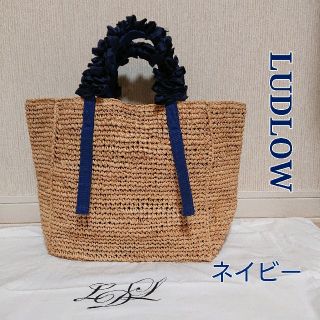 ラドロー(LUDLOW)のLUDLOW☆グレープハンドル ラフィア ネイビー   美品(かごバッグ/ストローバッグ)