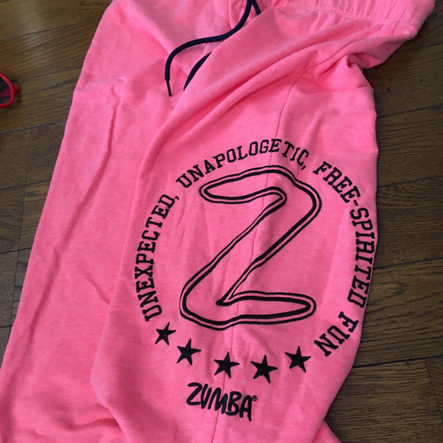 Zumba(ズンバ)のzumba Ｓ スウェット&メンズパープルTシャツ スポーツ/アウトドアのスポーツ/アウトドア その他(ダンス/バレエ)の商品写真