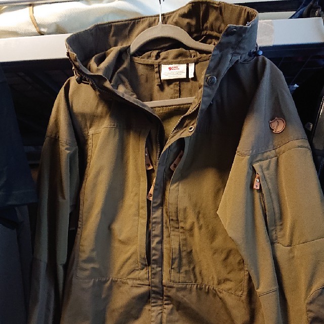 FJALL RAVEN - KEB JACKETの通販 by とし's shop｜フェールラーベン ...