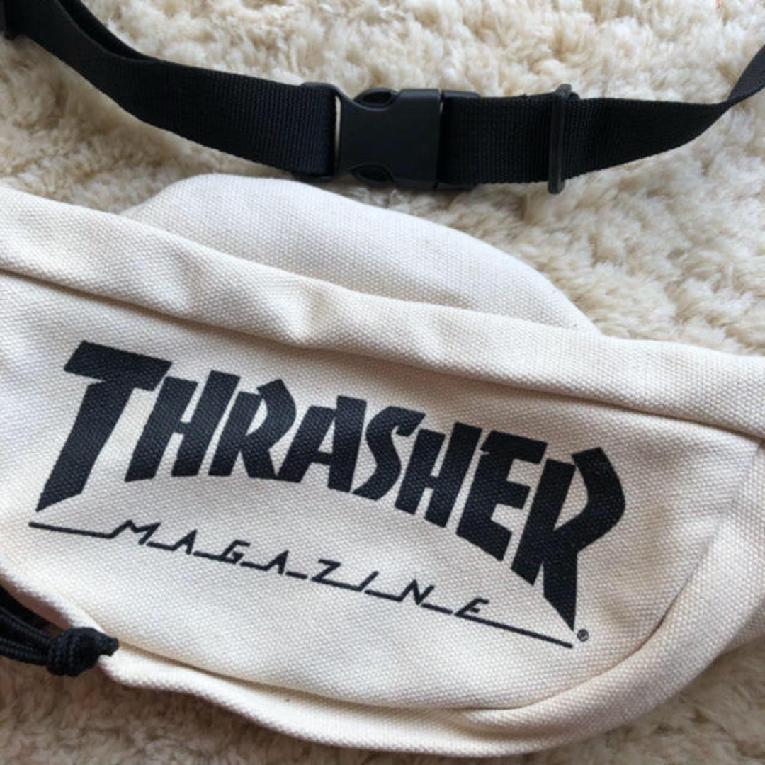 THRASHER(スラッシャー)のスラッシャー　ショルダーバッグ　ウエストポーチ レディースのバッグ(ボディバッグ/ウエストポーチ)の商品写真