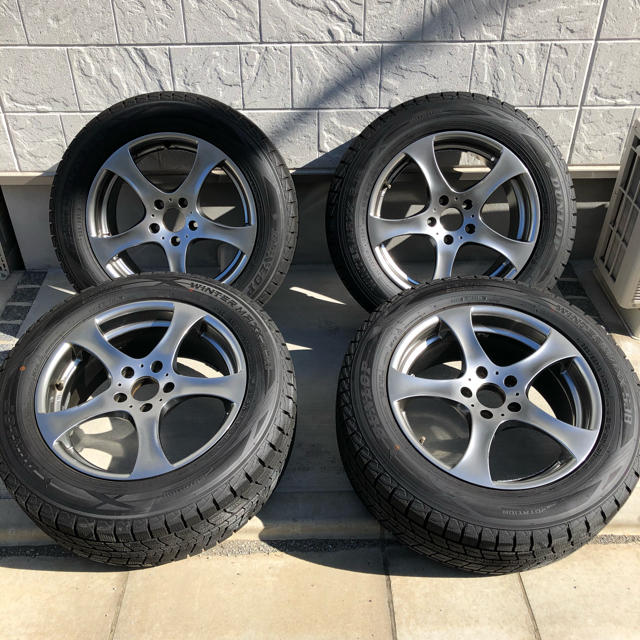 DUNLOP(ダンロップ)の[maruo1787様専用]スタッドレスタイヤホイールセッ255/55/R18 自動車/バイクの自動車(タイヤ・ホイールセット)の商品写真