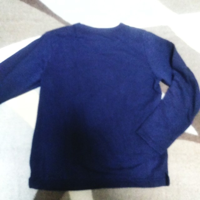 GU(ジーユー)のジーユー　トレーナー　150 キッズ/ベビー/マタニティのキッズ服男の子用(90cm~)(Tシャツ/カットソー)の商品写真