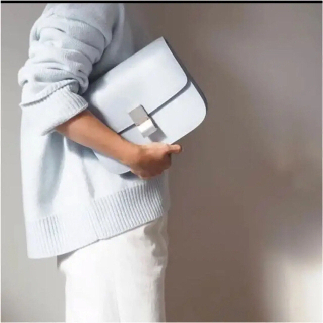 2022年のクリスマスの特別な衣装 celine - カシミヤ 水色 チャンキーニット セリーヌ CELINE ニット/セーター 2022年のクリスマスの特別な衣装 celine - カシミヤ 水色 チャンキーニット セリーヌ CELINE ニット/セーター