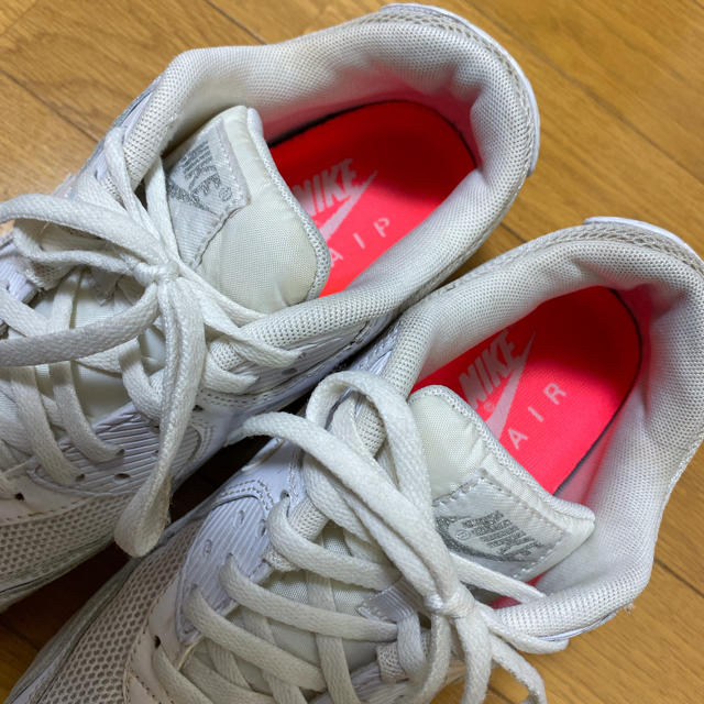 NIKE(ナイキ)のナイキ♡エアマックス【送料込】 レディースの靴/シューズ(スニーカー)の商品写真