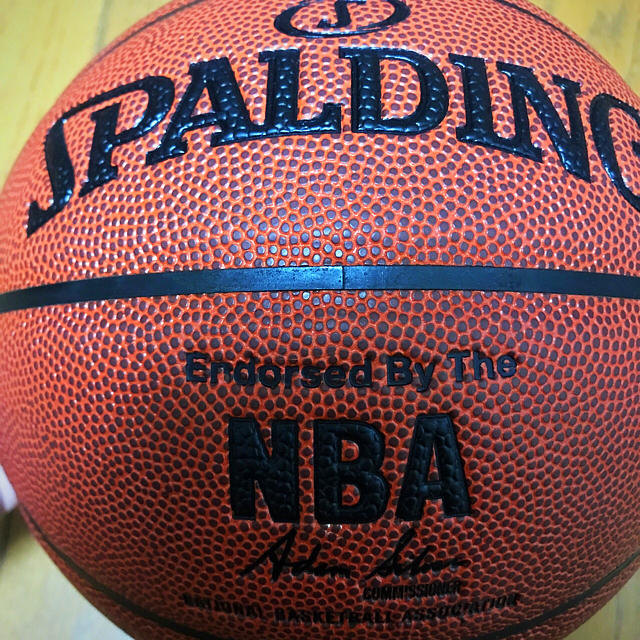 SPALDING(スポルディング)のスポルディング SPALDING バスケットボール　5号　ミニバス　室内 スポーツ/アウトドアのスポーツ/アウトドア その他(バスケットボール)の商品写真