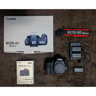 キヤノン(Canon)のCanon  EOS 6D MARK Ⅱ  予備バッテリー付き(デジタル一眼)