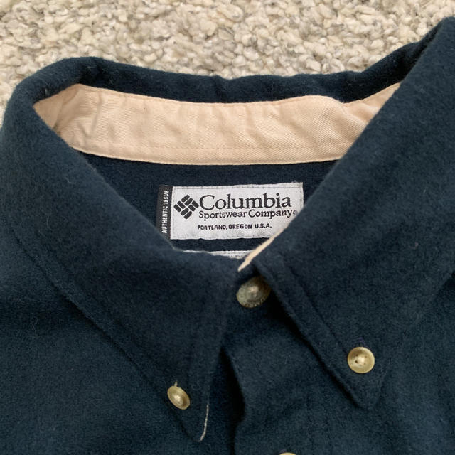 Columbia(コロンビア)のお値下げ、コロンビア、メンズアウター メンズのトップス(シャツ)の商品写真