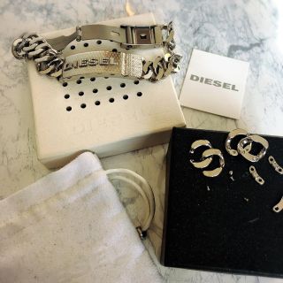 ディーゼル(DIESEL)の美品★箱付き★dieselブレスレット(ブレスレット)