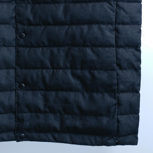 新品　LLサイズ　XL 中綿　インナーベスト　黒 メンズのジャケット/アウター(ダウンベスト)の商品写真