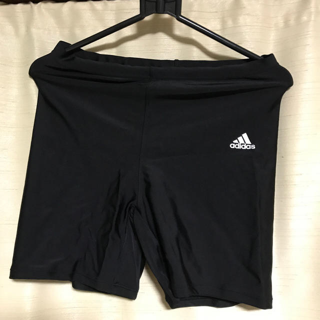 adidas(アディダス)のＬＬ新品水着＆新品パンツ ・フィットネス レディースの水着/浴衣(水着)の商品写真