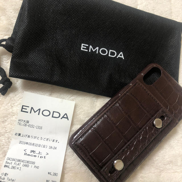 EMODA(エモダ)のエモダ soft flat card iPhone スマホ/家電/カメラのスマホアクセサリー(iPhoneケース)の商品写真