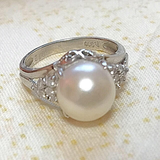 可愛い!k18 アコヤパール ダイヤ0.12ct リング 2.00g M1086 eva.gov.co