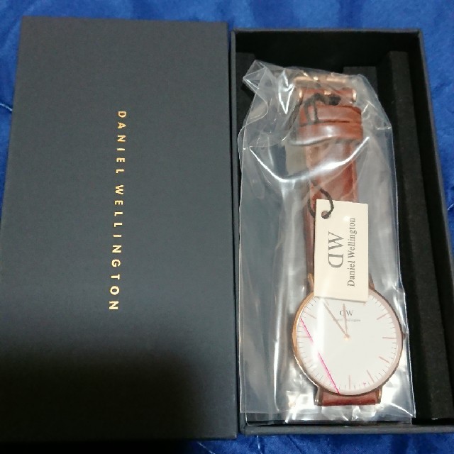 Daniel Wellington(ダニエルウェリントン)の【新品正規品】ダニエルウェリントン腕時計 0507DWクラシック レディース レディースのファッション小物(腕時計)の商品写真