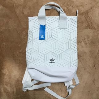 アディダス(adidas)の期間限定値下げ　アディダス　リュック  白　未使用(リュック/バックパック)