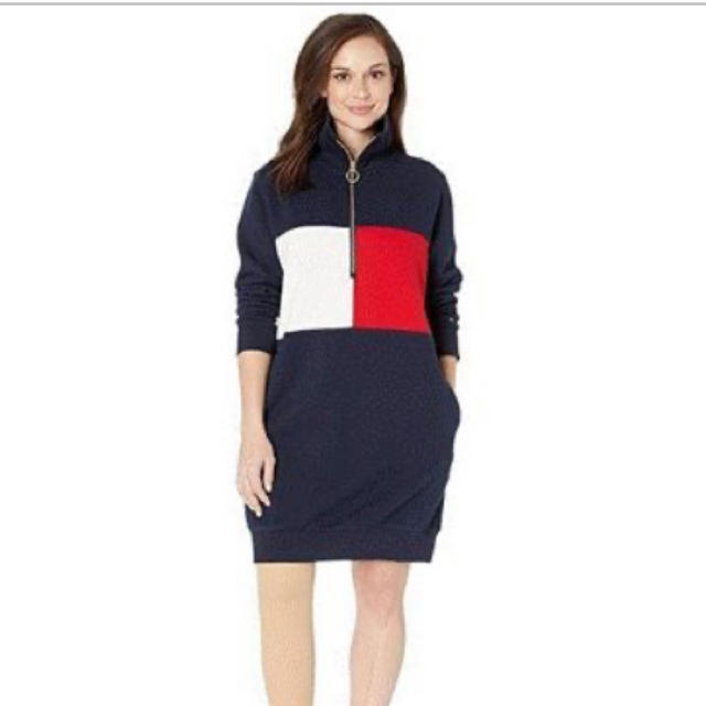 TOMMY HILFIGER(トミーヒルフィガー)のトミーヒルフィガー  スウェット　ワンピース レディースのワンピース(ミニワンピース)の商品写真