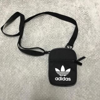 アディダス(adidas)のアディダス　ポーチ(ウエストポーチ)