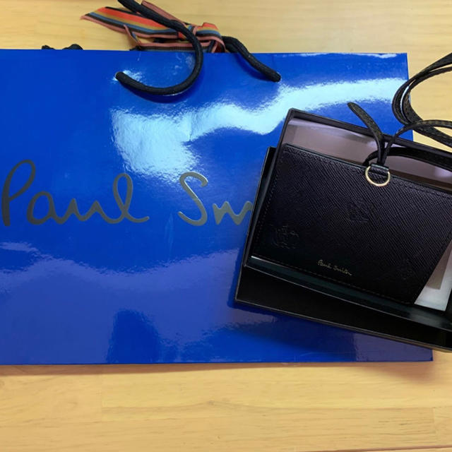 Paul Smith(ポールスミス)の値下げしました！Paul Smith IDケース　名刺ケース レディースのファッション小物(パスケース/IDカードホルダー)の商品写真