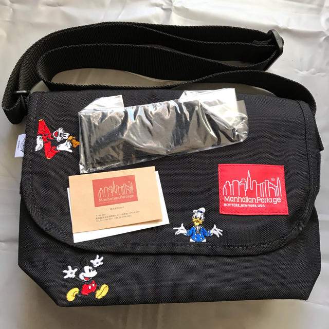 Manhattan Portage(マンハッタンポーテージ)の限定 ディズニー マンハッタンポーテージ バック Disney サコッシュ メンズのバッグ(メッセンジャーバッグ)の商品写真