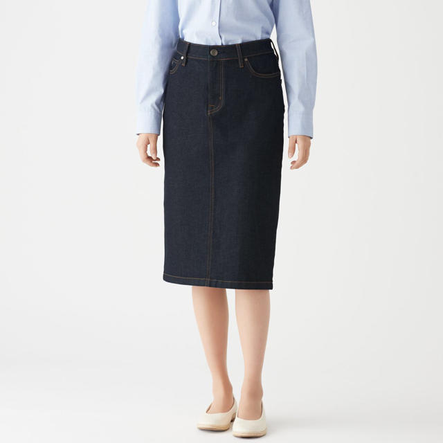 MUJI (無印良品)(ムジルシリョウヒン)の無印良品　縦横ストレッチデニム　スカート　 レディースのスカート(ひざ丈スカート)の商品写真