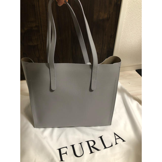 Furla(フルラ)の【新品】FURLA サリーM レディースのバッグ(ショルダーバッグ)の商品写真